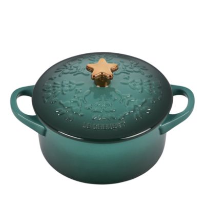 Le Creuset - Star Mini Stoneware Cocotte