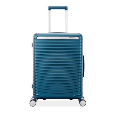 Framelock Max Carry On Spinner Suitcase
