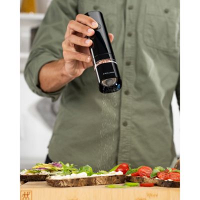 Enfinigy Electric Salt and Pepper Mill
