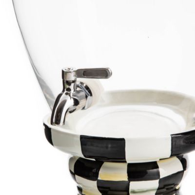 Courtly Check Beverage Hostess