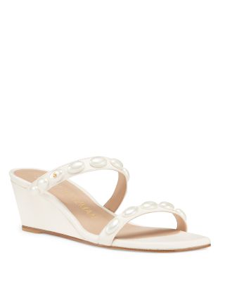 Stuart Weitzman Pearlita Leather Two-band Wedge Sandals In Seashell