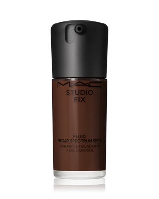 Studio Fix Fluid SPF 15 24HR Matte Foundation + Oil Control 1 oz.