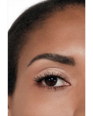 OMBRE ESSENTIELLE Multi Use Longwearing Eyeshadow