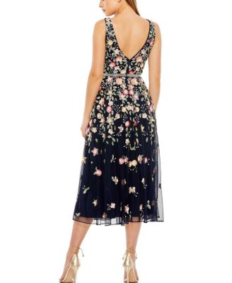  Floral Embellished V-Neck Midi Dress