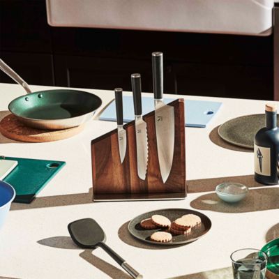 Walnut Wood Magnetic Knife Stand