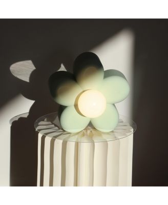 Sofiest Designs - Daisy Lamp