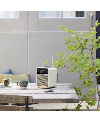 R1 MK4 Bluetooth Radio