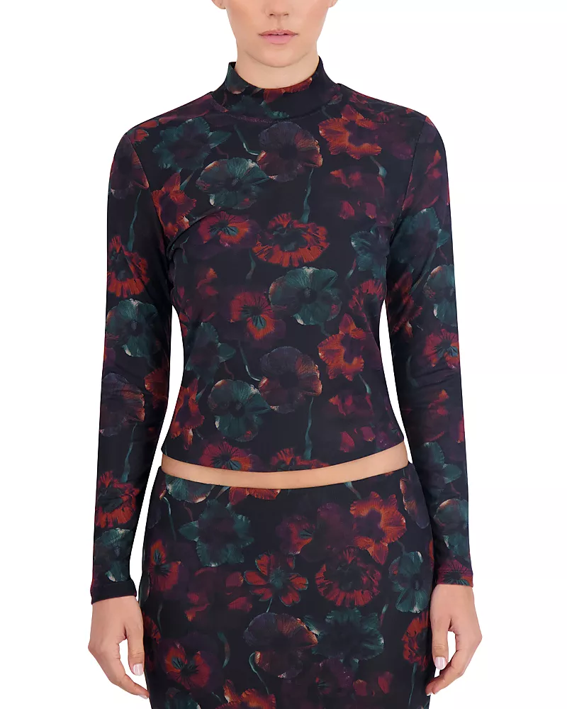 Point Mesh Mock Neck Top
