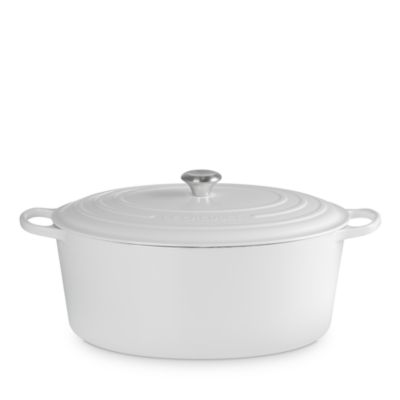 15.5-Quart Oval Dutch Oven