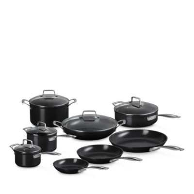 Le Creuset - Essential Nonstick Ceramic 13 Piece Cookware Set