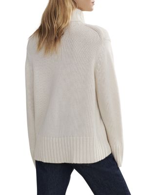 Jet Cashmere Turtleneck Sweater