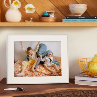 Walden HD Wi-Fi Connected Frame 