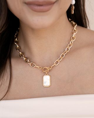 Mother Of Pearl Chain Link Pendant Necklace in 18K Gold Plated, 17"