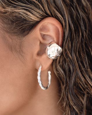 Center Crystal Line Single Chunky Ear Cuff 