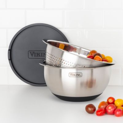 9 Pc Stainless Steel Bowl Set with Strainer, Red