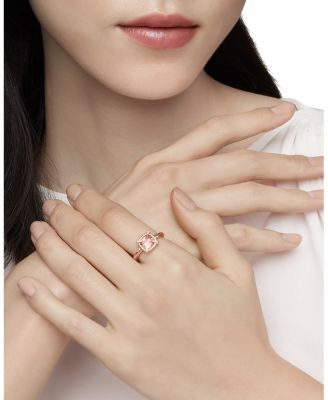 Petite Ch&acirc;telaine&reg; Pav&eacute; Bezel Ring in 18K Rose Gold with Morganite