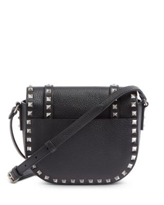 Men&#39;s Rockstud Textured Leather Messenger Bag