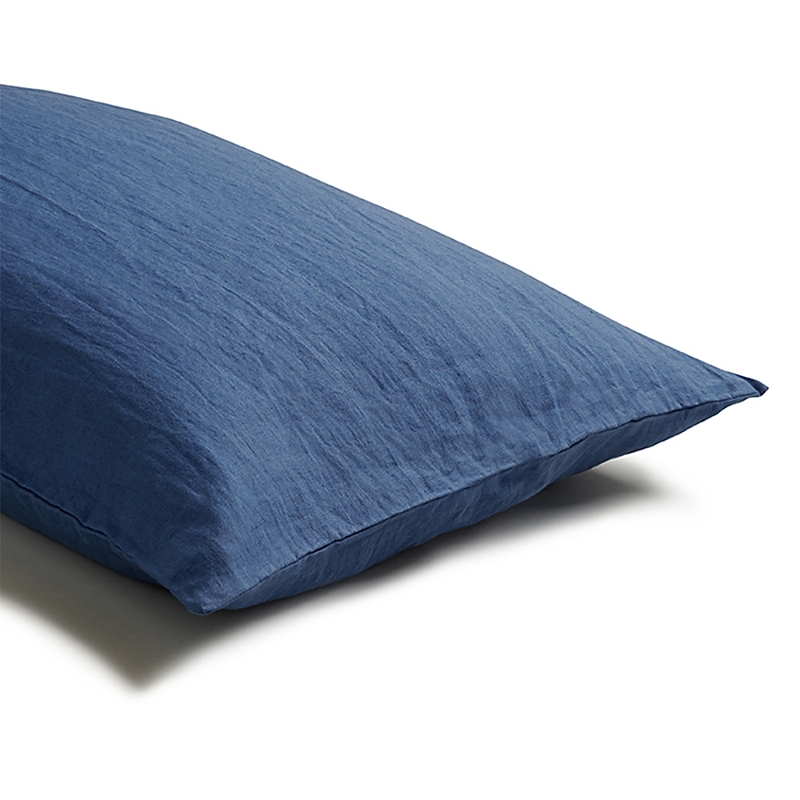 Piglet In Bed Plain Linen Blend Pillowcase Pair In Blueberry
