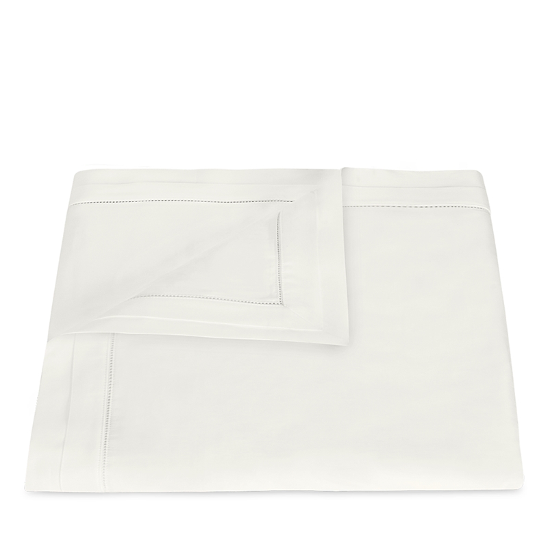 Matouk Ambrose Sateen Duvet Cover, King In Bone/bone