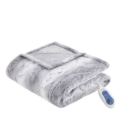 Zuri Oversized Faux Fur Heated Throw, 50&amp;quot; x 70&amp;quot;