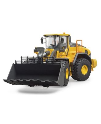 1/16 Volvo Wheel Loader - Age 2-4 Years