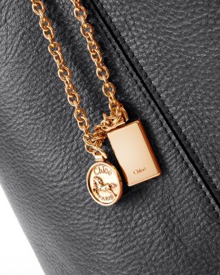 Medium Spin Tote in Leather 