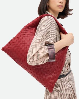 Small Hop Intrecciato Leather Shoulder Bag