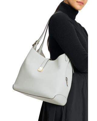 Deco Pebbled Leather Medium Shoulder Bag 