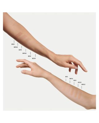 ULTRA LE TEINT VELVET Blurring Smooth Effect Foundation Velvet Matte Finish 1 oz.