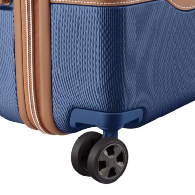 Chatelet Air 2 Carryon Spinner Suitcase