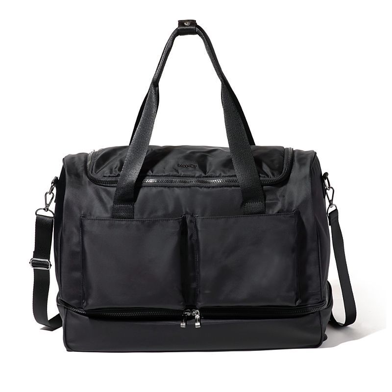 Baggallini Deluxe Fifth Avenue Weekender Bag In Black