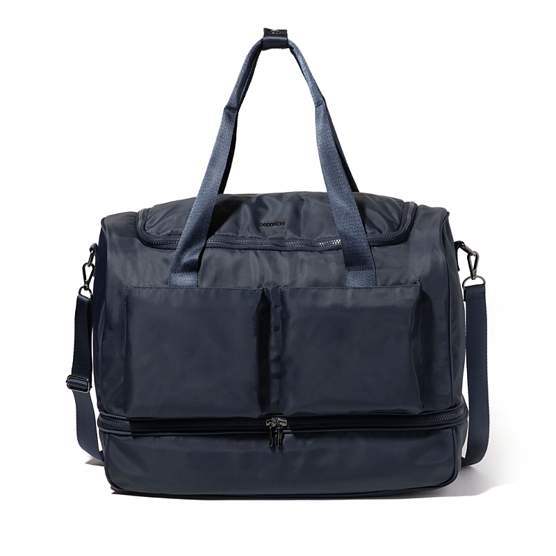 Baggallini Deluxe Fifth Avenue Weekender Bag In Blue