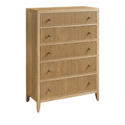 Universal - Carmen Chest