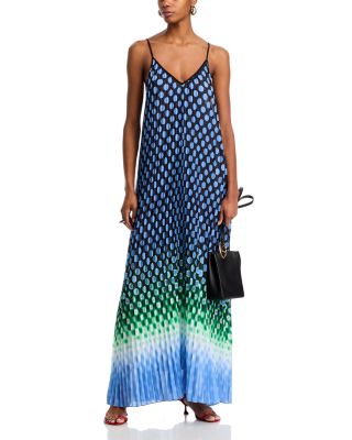 Printed Deep V Neck Pleated Maxi Dress