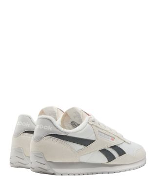 Women&#39;s Classic Lace Up Sneakers