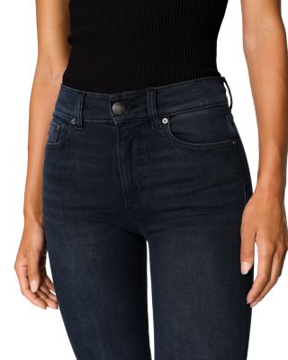 Mara Straight Mid Rise Instasculpt Jeans in Presage