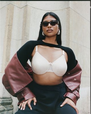 C Magnifique Minimizer Underwire Bra 