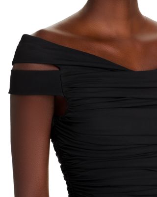 Soetsu Off-the-Shoulder Gown