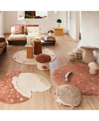 Hedgehog Cushion - 1' 7" x 2' 1"