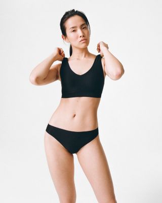 Soft Stretch One-Size Seamless Thong