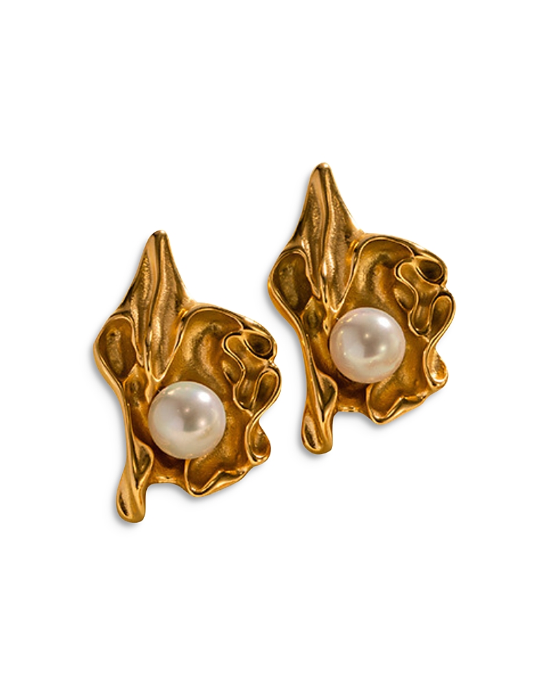 Shop Aqua Found Oyster Cluster Earrings - Exclusive