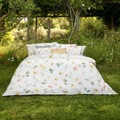 Schlossberg - Zinnia Blanc Bedding Collection