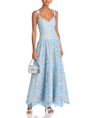 Sweetheart Neck Lace Dress