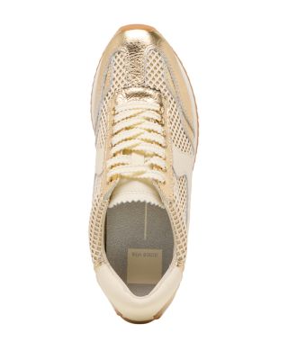 Women&#39;s B.NTCD Mesh Running Sneakers