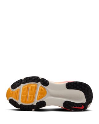 Women&#39;s Vomero 18 Sneakers