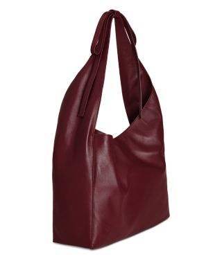Medium Vittoria Leather Tote Bag