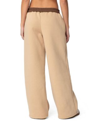 Contrast Embroidered Sweatpants