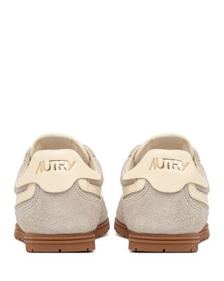 Women's Windspin Low Top Sneakers