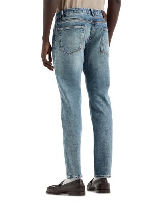 Slim Fit Washed Jeans in Light Blue