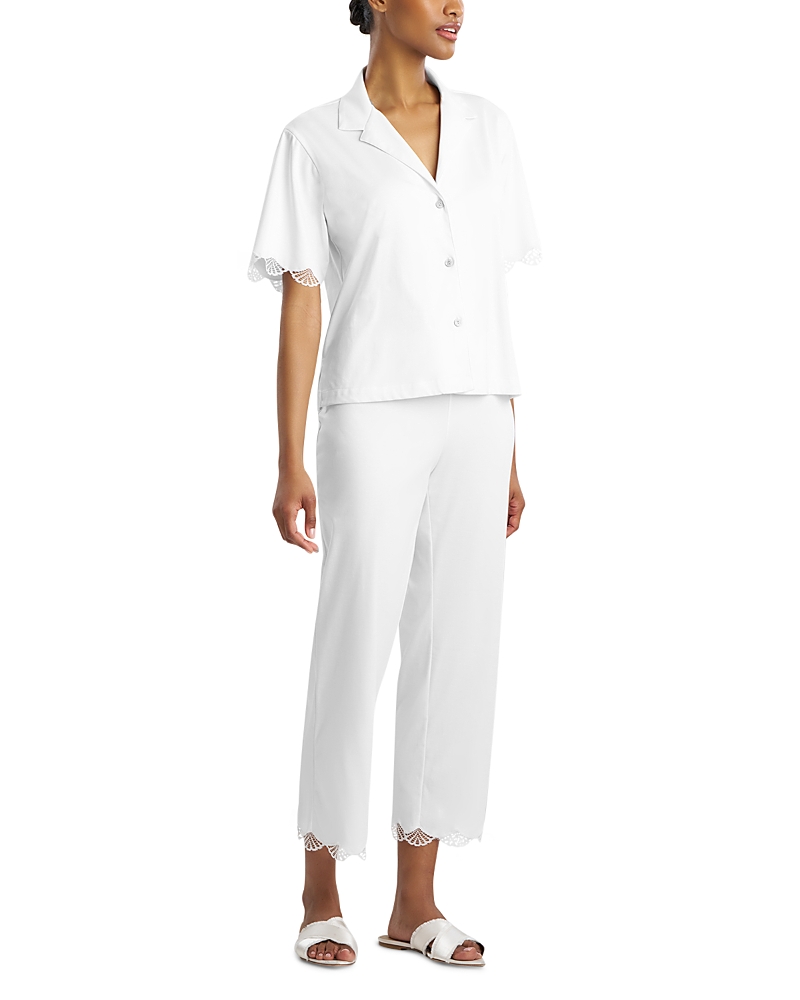 Natori Scalloped Lace Cropped Pajama Set In White